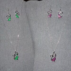 VERY CUTE SET OF 2 KITTY NECKLACES AND MATCHING EARRINGS IN THIS SALE